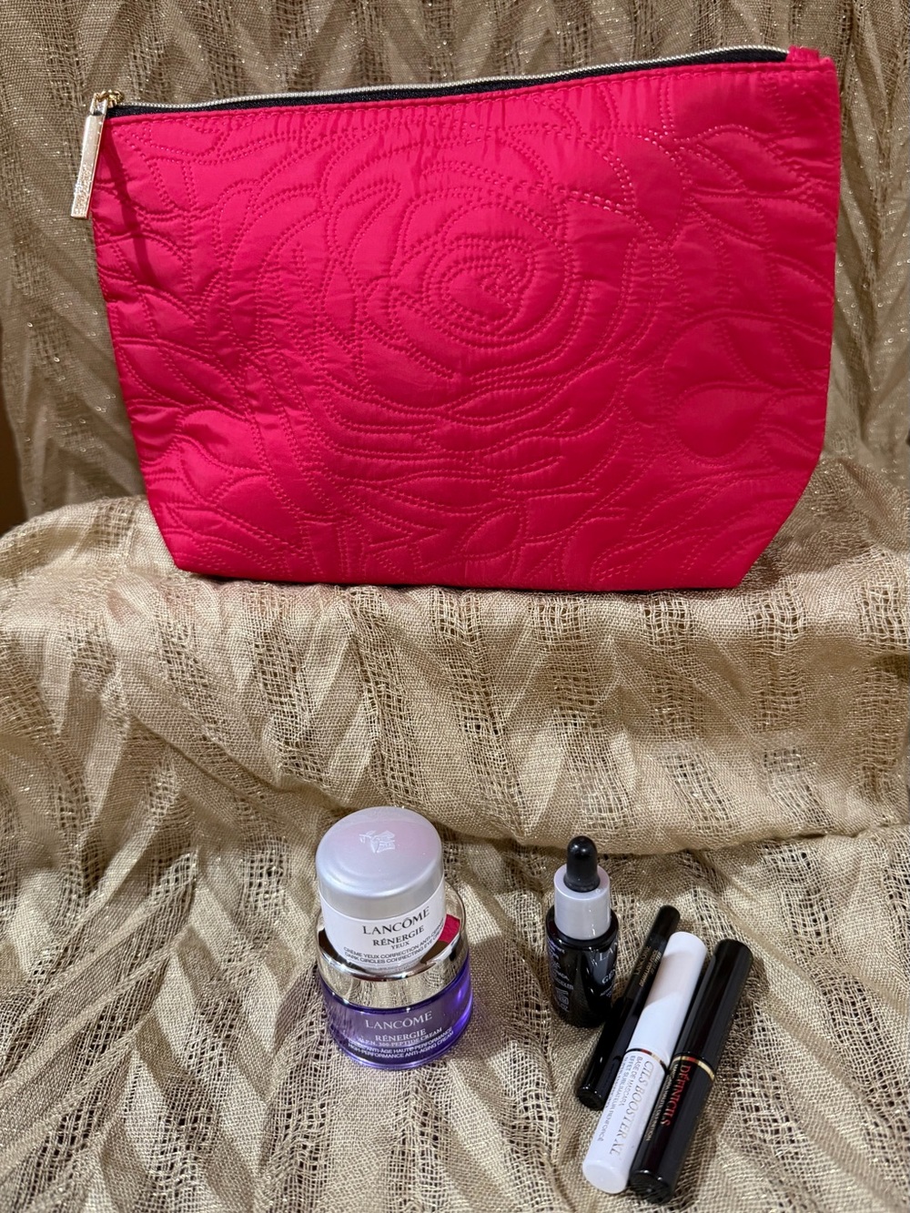 Lancôme Travel Beauty Kit in Hot Pink Pouch NWT 5 pieces skincare